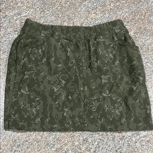 PrAna Halle skort II Camouflage Women's Skort - Picture 1 of 11
